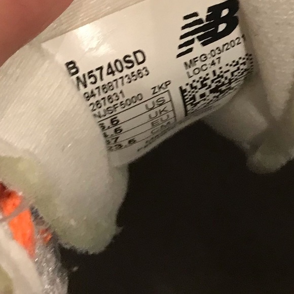 New Balance 57/40 Unisex Sneaker - Picture 11 of 11